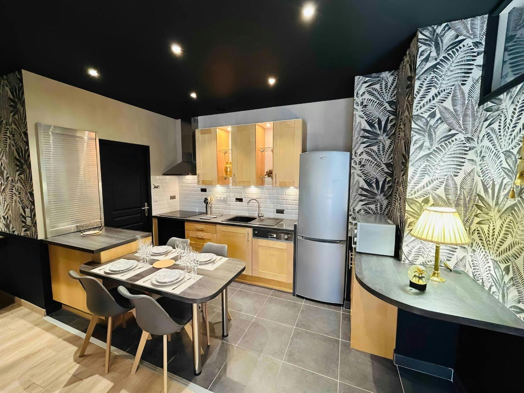 Appartement Letape Prestige Hyper-Centre Calme à Reims Extérieur photo